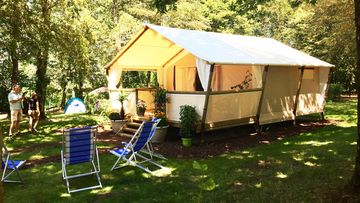 Pagan Lodge Maasaï au camping de Brabois Pagan Lodge Maasaï au camping de Brabois