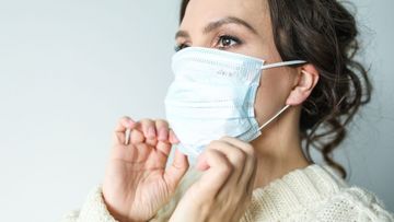 Portez un masque quand la distance d’un mètre ne peut pas être respectée et partout où cela est obligatoire Portez un masque quand la distance d’un mètre ne peut pas être respectée et partout où cela est obligatoire